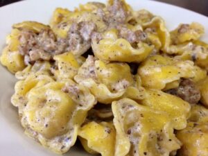 Tortellini alla norcina